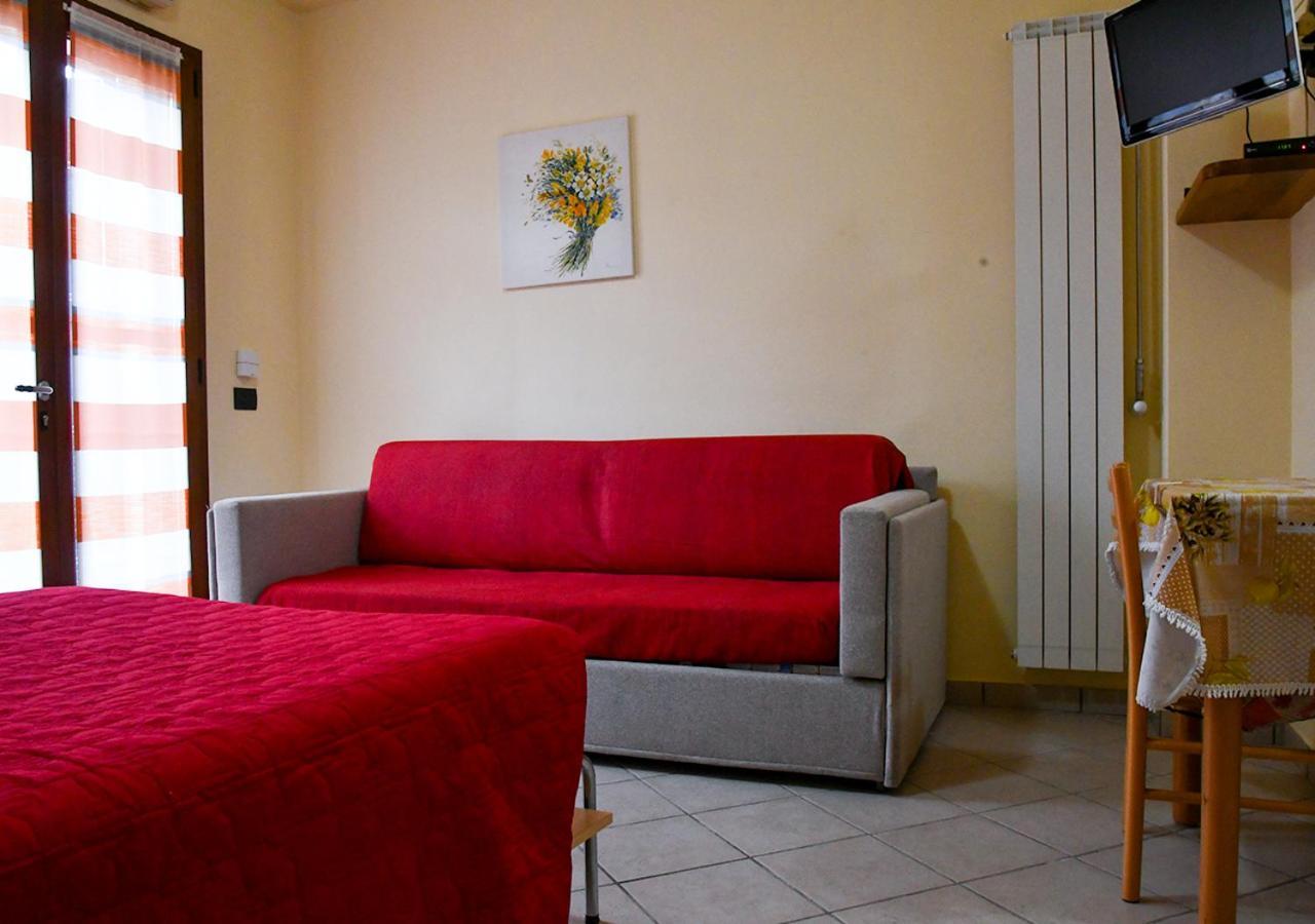Villa Gli Angeli Agriturismo Cisano sul Neva Exterior foto