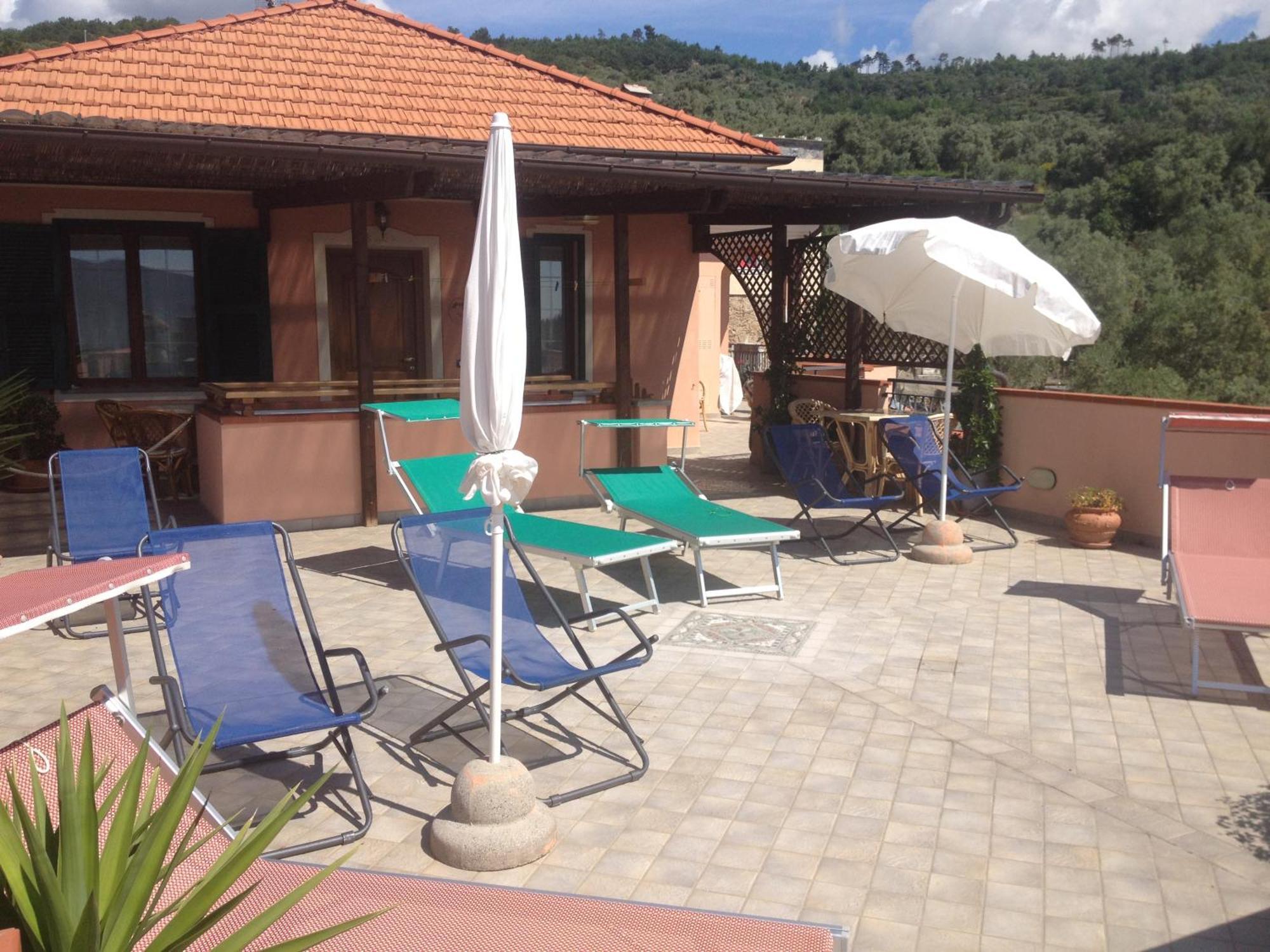 Villa Gli Angeli Agriturismo Cisano sul Neva Exterior foto